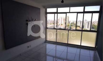 Apartamento com 2 dormitórios de 77m² à venda em Santana