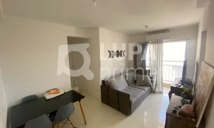 Apartamento com 2 dormitórios de 55m² à venda na Vila Aurora