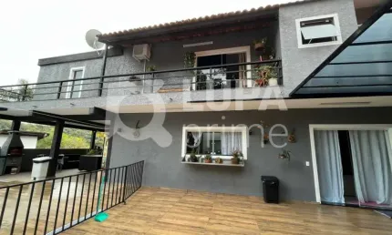 Casa Térrea com 5 dormitórios de 630m² à venda em Caraguatá
