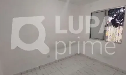 Apartamento com 2 dormitórios á venda na Cachoeirinha