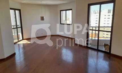Apartamento com 4 dormitórios de 200m² à venda, em Santana