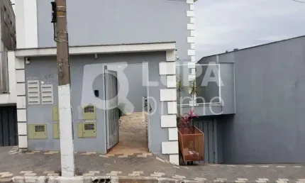 Sobrado com 3 dormitórios de 84m² à venda, na Vila Isolina Mazzei