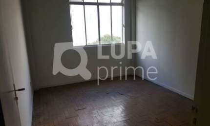Apartamento com 1 dormitório para locação no Centro