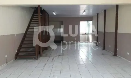 Sala comercial com 100 metros para locação em santana