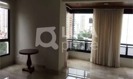Apartamento com 3 dormitórios sendo suítes á venda em Santana