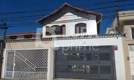 Sobrado com 3 dormitórios sendo 1 suíte á venda no jardim são paulo!