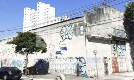 Barracão / Galpão / Depósito à venda na Rua Doutor Freire, 193, Brás, São Paulo