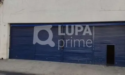 Prédio com 5 salas para alugar na Rua Doutor Zuquim, 532, Santana, São Paulo