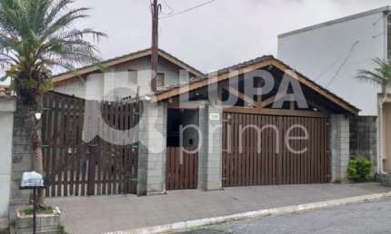 SOBRADO 4 DORMITÓRIOS (1 SUÍTE) Á VENDA JARDIM GUAPIRA