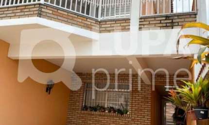 Sobrado com 3 dormitórios sendo 1 suíte á venda no Tucuruvi