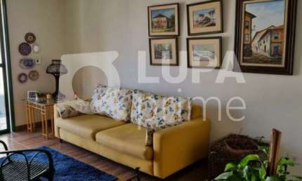 Apartamento com 2 dormitórios à venda na Santa Teresinha.