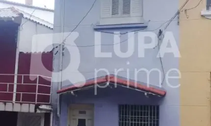 Casa á venda- Jardim São Paulo- 2 dormitórios,  1 banheiro,  80m²