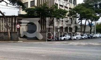 Barracão / Galpão / Depósito à venda na Rua Clímaco Barbosa, 583, Cambuci, São Paulo