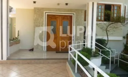 Sobrado espaçoso com 3 dormitórios e 3 banheiros para venda no jardim virginia bianca