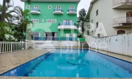 Sobrado espaçoso com 8 dormitórios (suítes) e 10 banheiros - tremembé
