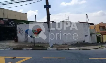 Terreno com 270m² de área total à venda na vila maria