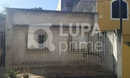Casa térrea com 3 dormitórios à venda na vila dom pedro ii !