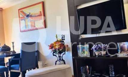 APARTAMENTO COM 2 QUARTOS E 2 VAGAS DE GARAGEM À VENDA NA VILA GUSTAVO