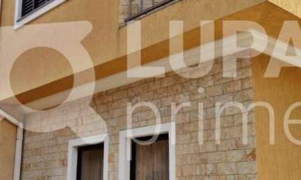 CASA COM 3 QUARTOS E 7 VAGAS DE GARAGEM À VENDA NA VILA GUILHERME