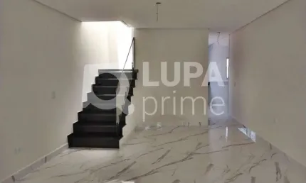 CASA COM 3 QUARTOS E 3 VAGAS DE GARAGEM À VENDA NO JARDIM SÃO PAULO