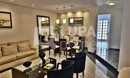 CASA COM 3 QUARTOS E 5 VAGAS DE GARAGEM À VENDA NO JARDIM GUANÇA