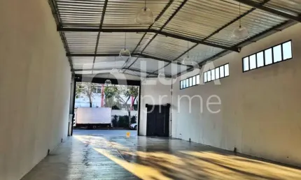 GALPÃO COMERCIAL COM 243M² À VENDA NA VILA GUILHERME