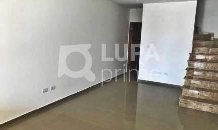 CASA COM 3 QUARTOS E 2 VAGAS DE GARAGEM À VENDA NO IMIRIM