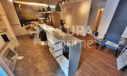 CASA COMERCIAL COM 230M² PARA LOCAÇÃO NA CASA VERDE