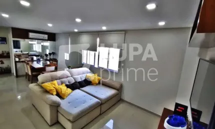 Casa com 3 quartos e 3 vagas de garagem à venda na parada inglesa
