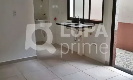 APARTAMENTO COM 2 QUARTOS À VENDA NA PARADA INGLESA
