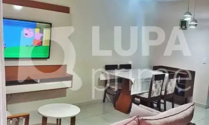 CASA COM 2 QUARTOS E 1 VAGA DE GARAGEM À VENDA NA VILA NOVA MAZZEI