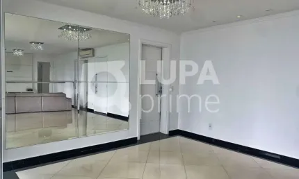 APARTAMENTO COM 4 QUARTOS E 4 VAGAS DE GARAGEM À VENDA NO ALTO DA MOOCA