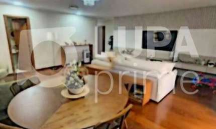 APARTAMENTO COM 3 QUARTOS E 2 VAGAS DE GARAGEM À VENDA NA VILA GUILHERME
