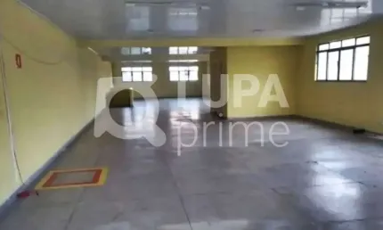 GALPÃO COMERCIAL COM 745M² DE ÁREA CONSTRUÍDA À VENDA NA CASA VERDE ALTA