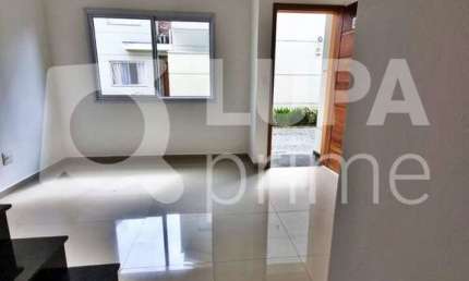 CASA COM 2 QUARTOS E 1 VAGA DE GARAGEM À VENDA NO TREMEBÉ