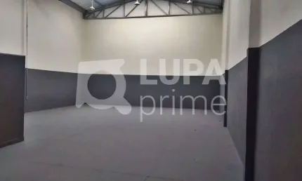 Salão comercial com 180m² para locação no parque novo mundo