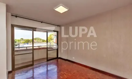 Apartamento com 3 quartos e 1 vaga de garagem à venda em santana