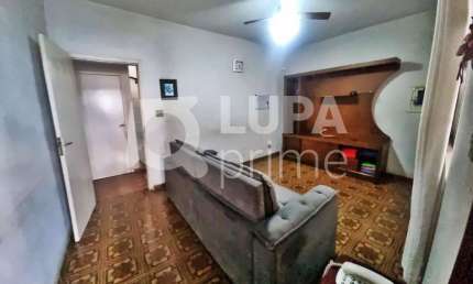 CASA COM 3 QUARTOS E 2 VAGAS DE GARAGEM À VENDA NA VILA MARIA