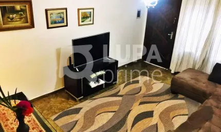 CASA COM 2 QUARTOS E 2 VAGAS DE GARAGEM À VENDA NA PARADA INGLESA
