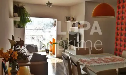 APARTAMENTO COM 3 QUARTOS E 1 VAGA DE GARAGEM À VENDA NA VILA CONSTANÇA