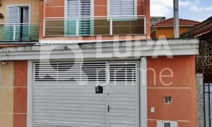 Casa com 3 quartos e 2 vagas de garagem à venda no carandiru