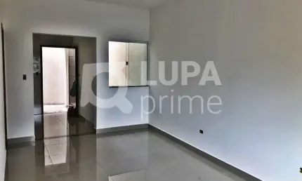 CASA COM 3 QUARTOS E 3 VAGAS DE GARAGEM À VENDA NO TREMEMBÉ