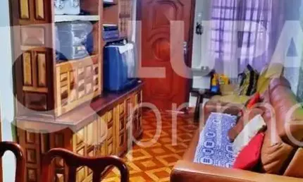 CASA COM 2 QUARTOS E 3 VAGAS DE GARAGEM À VENDA NO JARDIM TREMEMBÉ