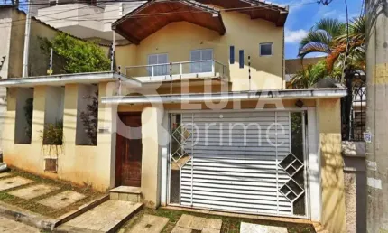 Casa com 3 quartos e 3 vagas de garagem à venda em guarulhos
