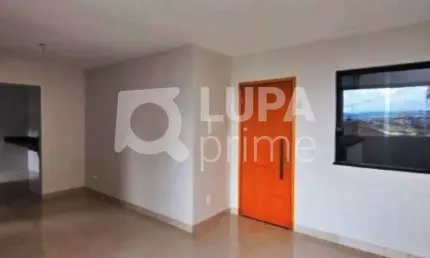 Apartamento com 2 quartos e 1 vaga de garagem à venda na vila gustavo