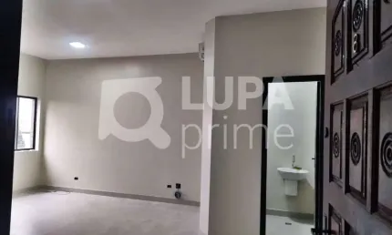 Sala comercial para alugar na Rua Irmã Carolina, 66, Belenzinho, São Paulo