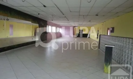 Prédio comercial com 900m² para venda na vila gustavo