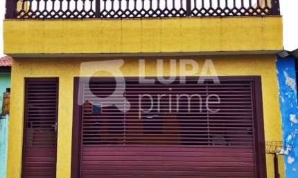 CASA TÉRREA COM 4 QUARTOS E 3 VAGAS DE GARAGEM PARA VENDA, PARQUE EDU CHAVES, SÃO PAULO