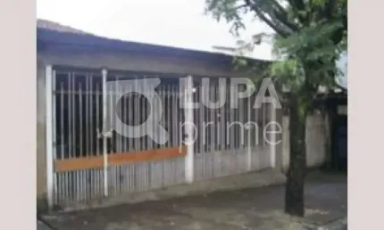 Casa térrea com 2 quartos e 2 vagas de garagem a venda na vila maria