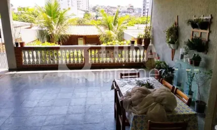 CASA ASSOBRADADA COM 03 QUARTOS E 6 VAGAS DE GARAGEM PARA VENDA, VILA MARIA ALTA, SÃO PAULO